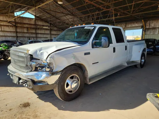 2000 Ford Super Duty F-350 DRW XL