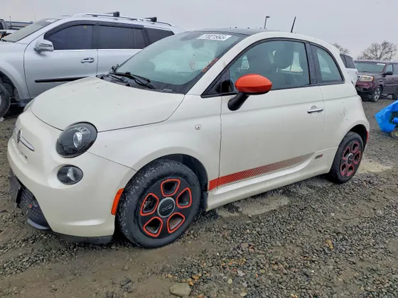 2014 FIAT 500e ELECTRIC