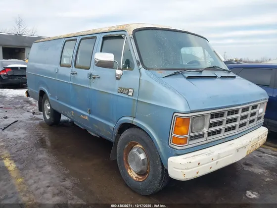 1986 Dodge RAM B350