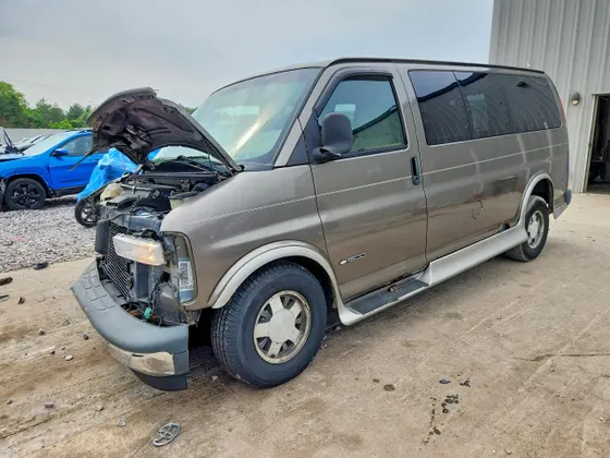 1999 Chevrolet Express Van EXPRESS G1500