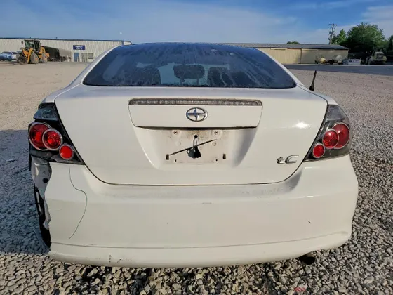 2010 Scion tC