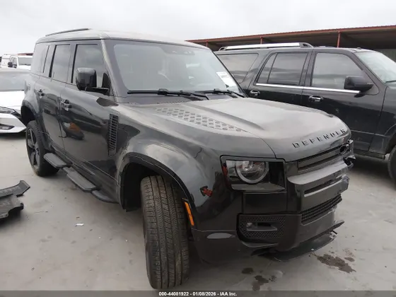 2025 Land Rover Defender X-Dynamic SE