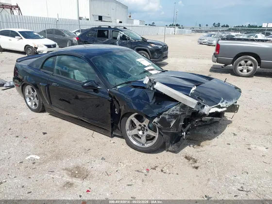 2004 Ford Mustang SVT Cobra