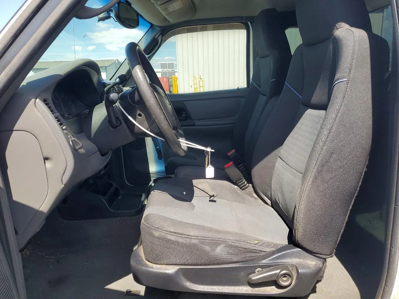 2005 Mazda B-Series 4WD Truck B4000