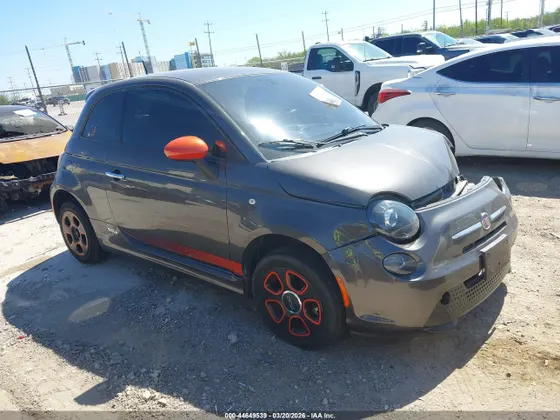 2016 FIAT 500e BATTERY ELECTRIC