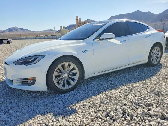 2016 Tesla Model S 70 kWh Battery