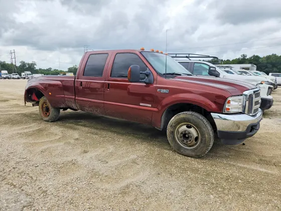 2003 Ford Super Duty F-350 DRW XL