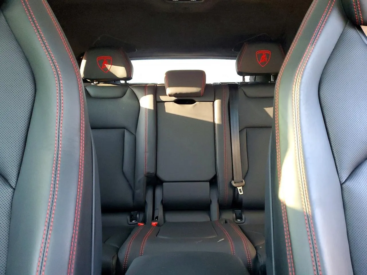 2019 Lamborghini Urus