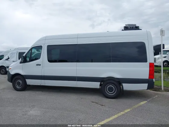 2026 Mercedes-Benz Sprinter Passenger Van HIGH ROOF 4-CYL DIESEL