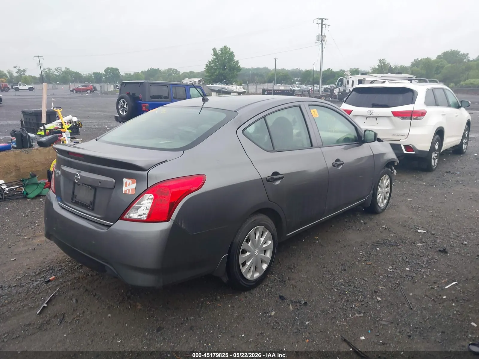 2017 Nissan Versa Sedan S Plus