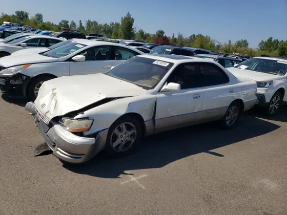1993 Lexus ES 300 300