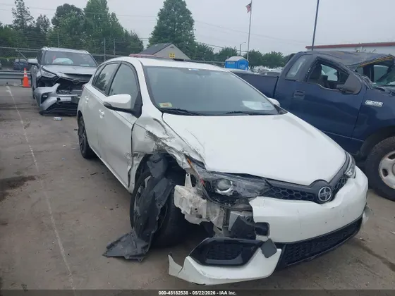 2016 Scion iM