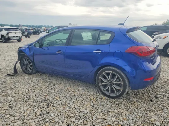 2017 Kia Forte5 SX