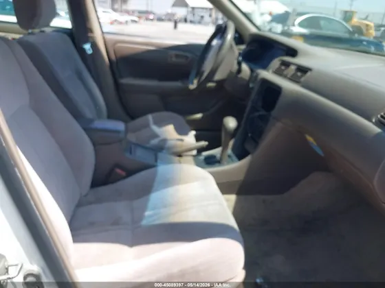 1997 Toyota Camry LE