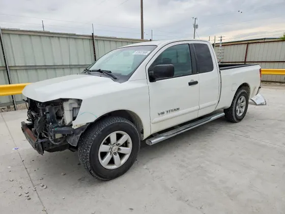 2008 Nissan Titan SE