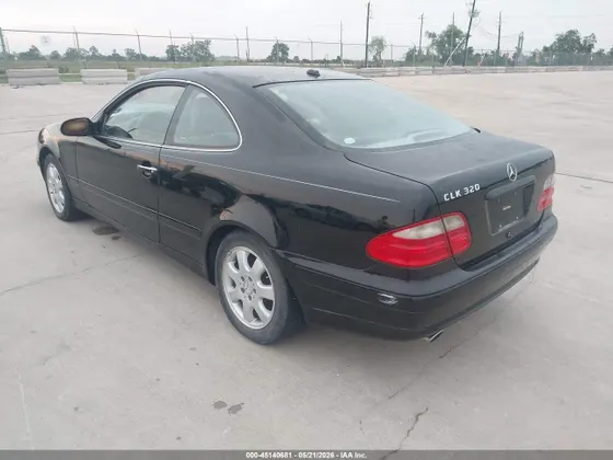 2002 Mercedes-Benz CLK-Class