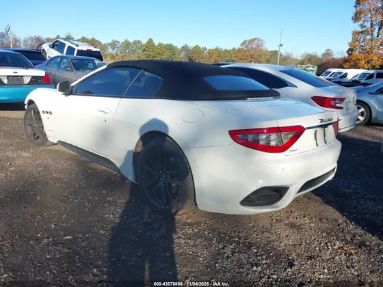 2018 Maserati GranTurismo Convertible Sport