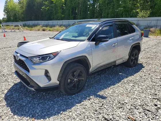 2019 Toyota RAV4 Hybrid XSE