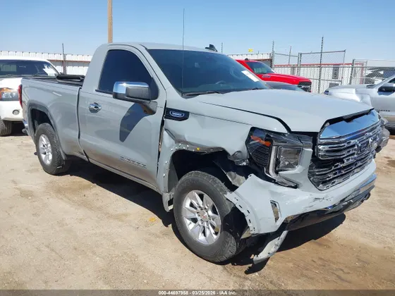 2025 GMC Sierra 1500 Pro