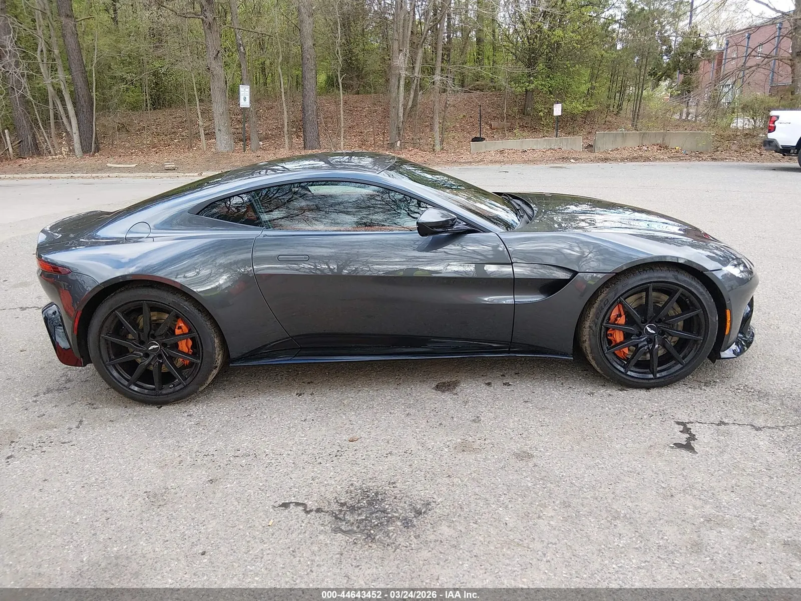 2020 Aston Martin Vantage