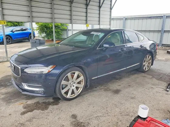 2017 Volvo S90 Inscription