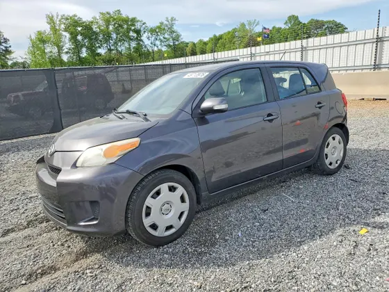 2011 Scion xD