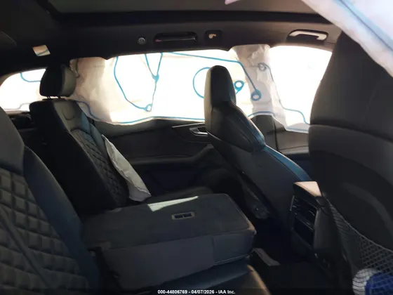 2021 Audi SQ7 Premium Plus