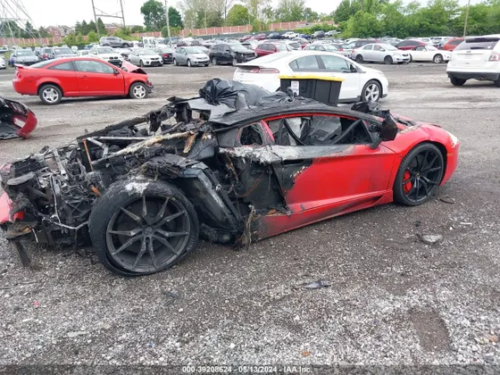 2014 Lamborghini Aventador