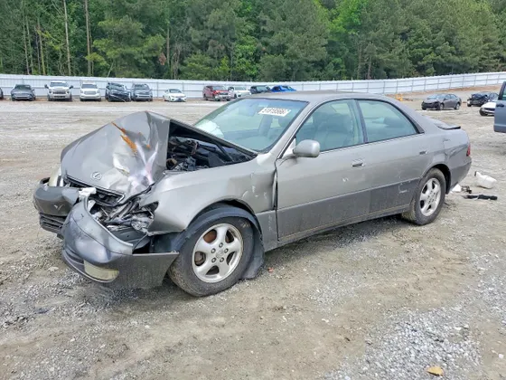 1998 Lexus ES 300 Luxury Sport Sdn ES 300