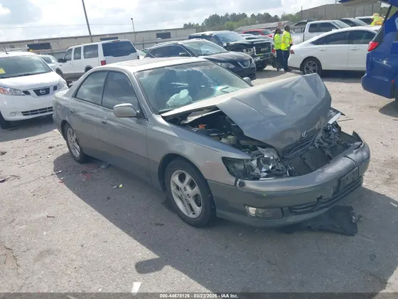 2001 Lexus ES 300