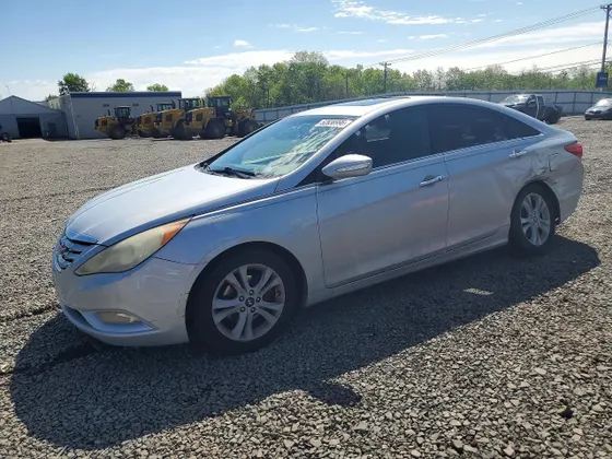 2011 Hyundai Sonata Ltd PZEV