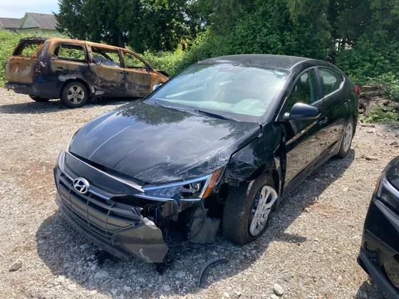 2020 Hyundai Elantra SE