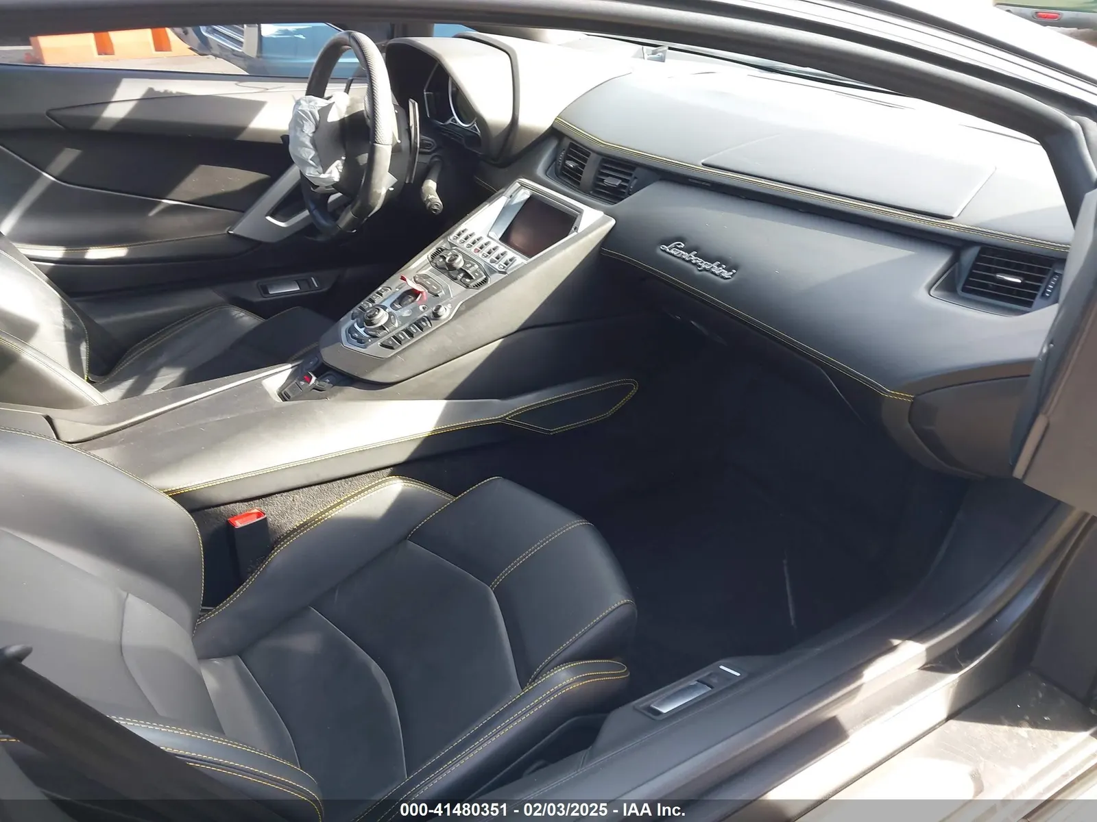 2012 Lamborghini Aventador LP700-4