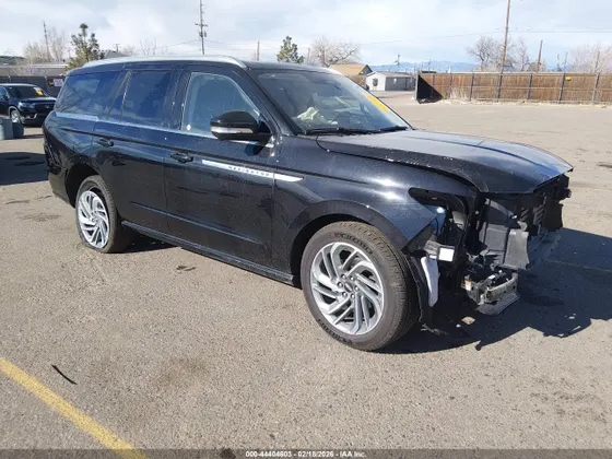 2025 Lincoln Navigator Reserve