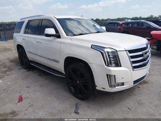 2015 Cadillac Escalade Luxury