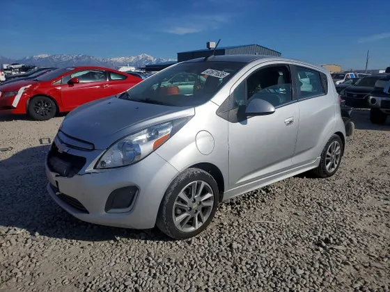 2015 Chevrolet Spark EV LT