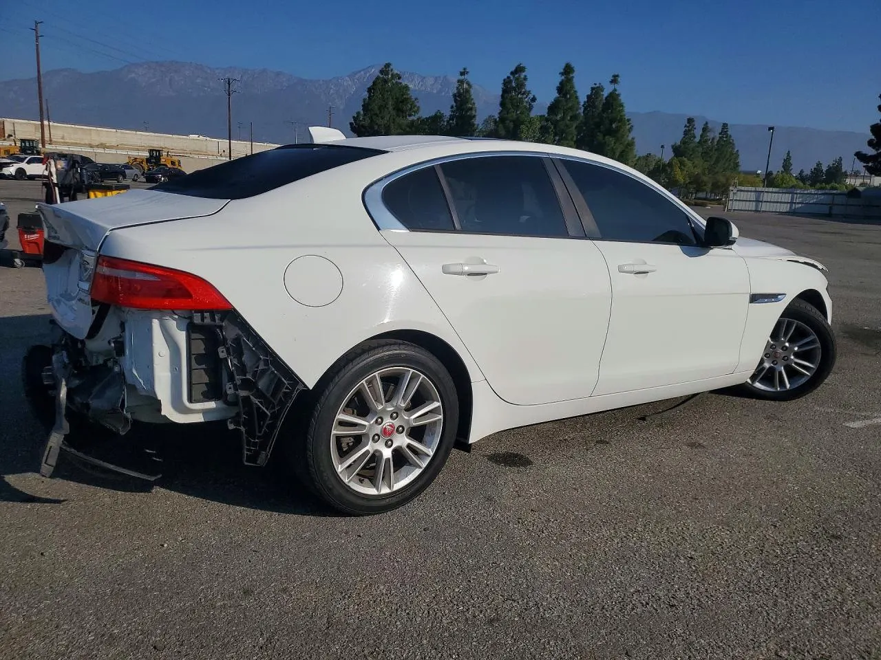 2018 Jaguar XE