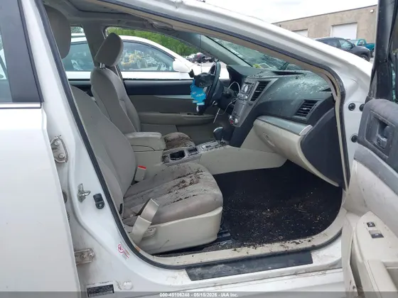 2013 Subaru Legacy 2.5i Sport