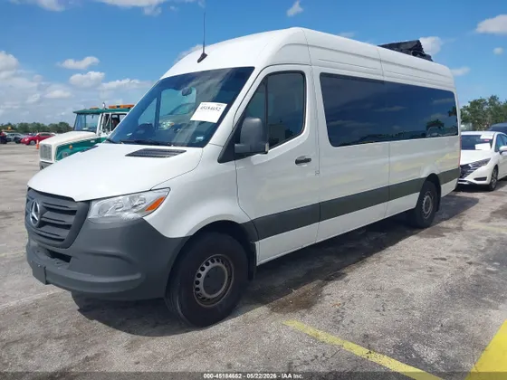 2025 Mercedes-Benz Sprinter Passenger Van HIGH ROOF 4-CYL DIESEL