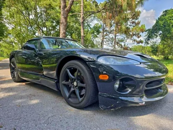 2000 Dodge Viper RT/10