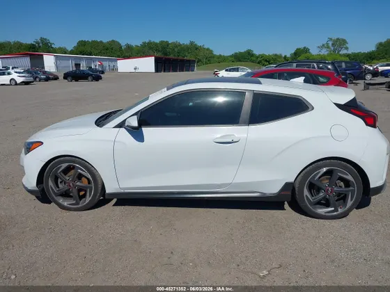 2019 Hyundai Veloster Turbo Ultimate