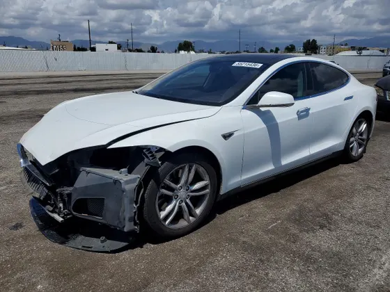 2012 Tesla Model S