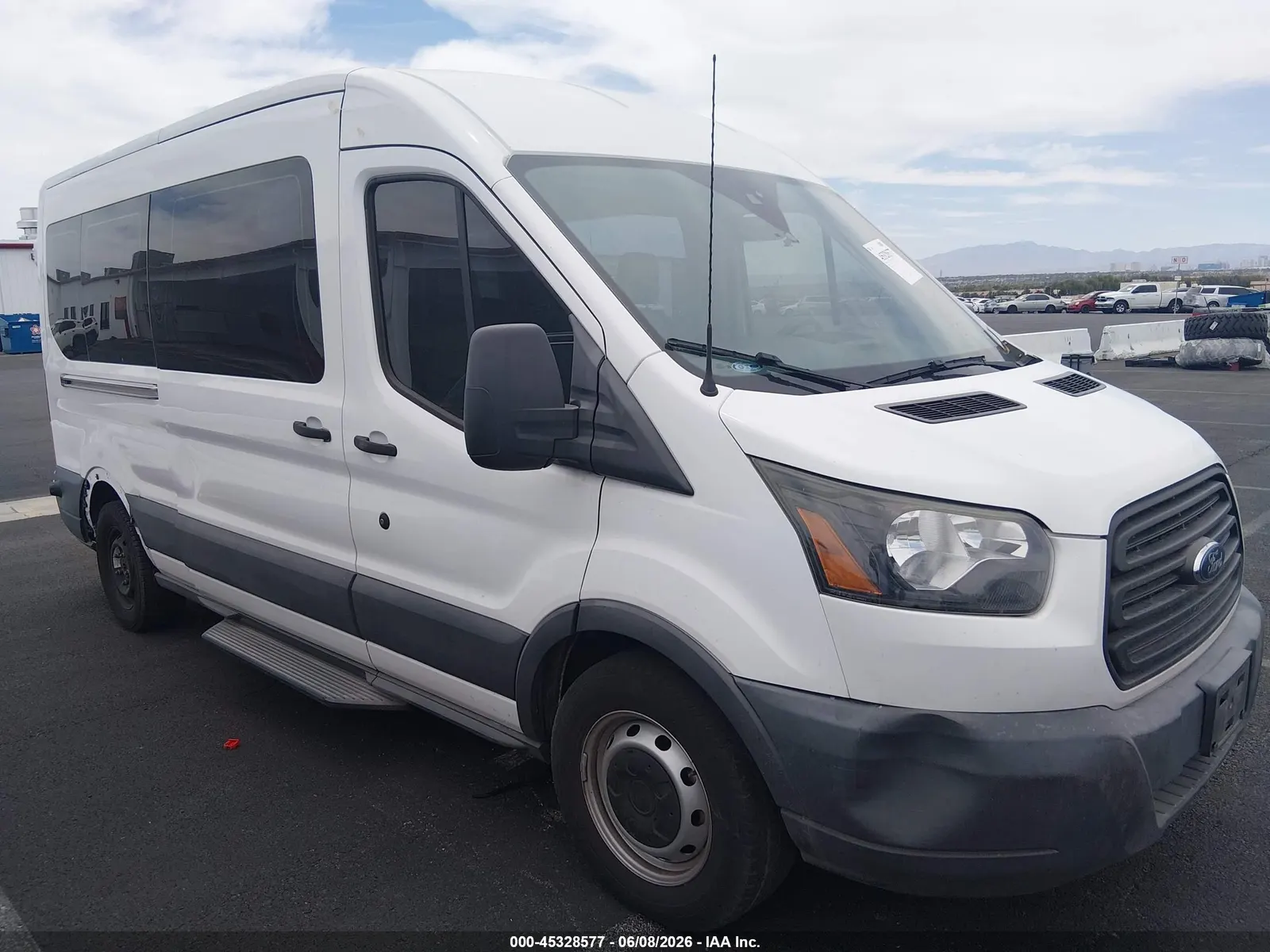 2017 Ford Transit Wagon XL