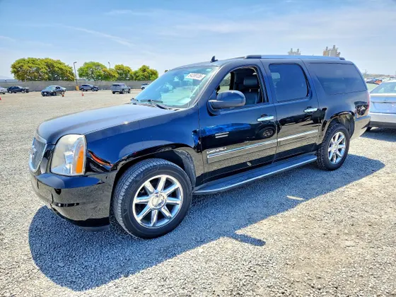 2014 GMC Yukon XL Denali