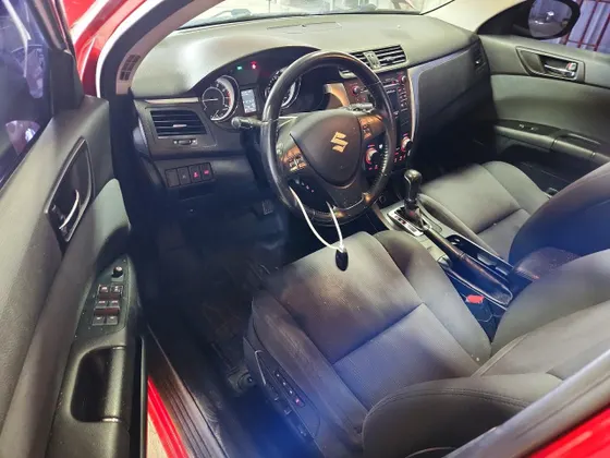 2010 Suzuki Kizashi GTS