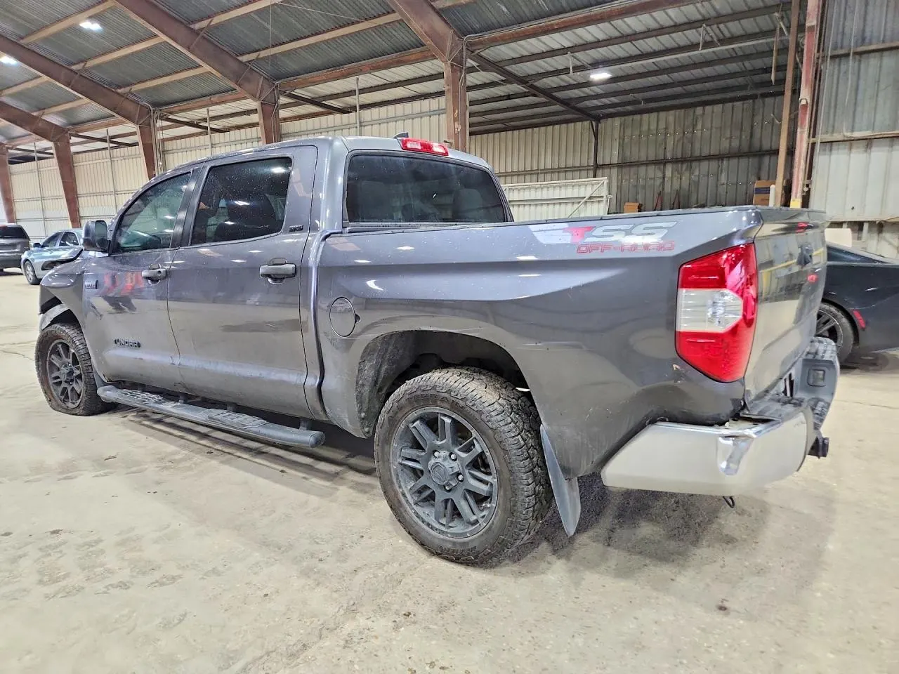 2021 Toyota Tundra 2WD SR5