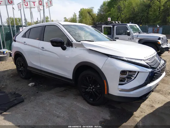 2024 Mitsubishi Eclipse Cross LE
