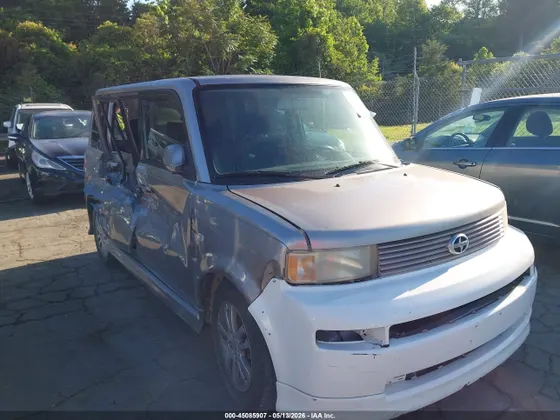 2005 Scion xB