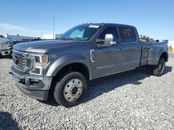 2022 Ford Super Duty F-450 DRW XL