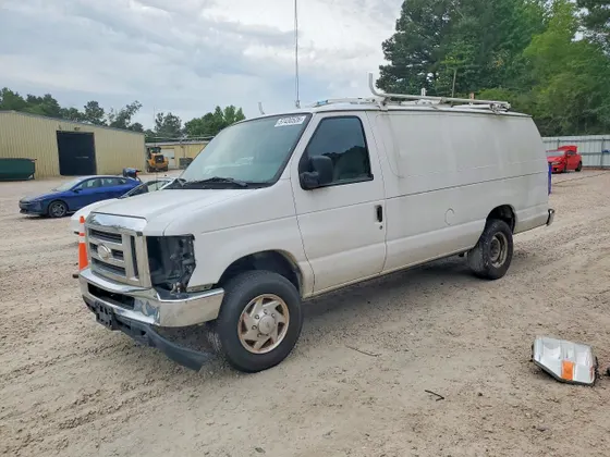 2014 Ford Econoline Cargo Van Commercial